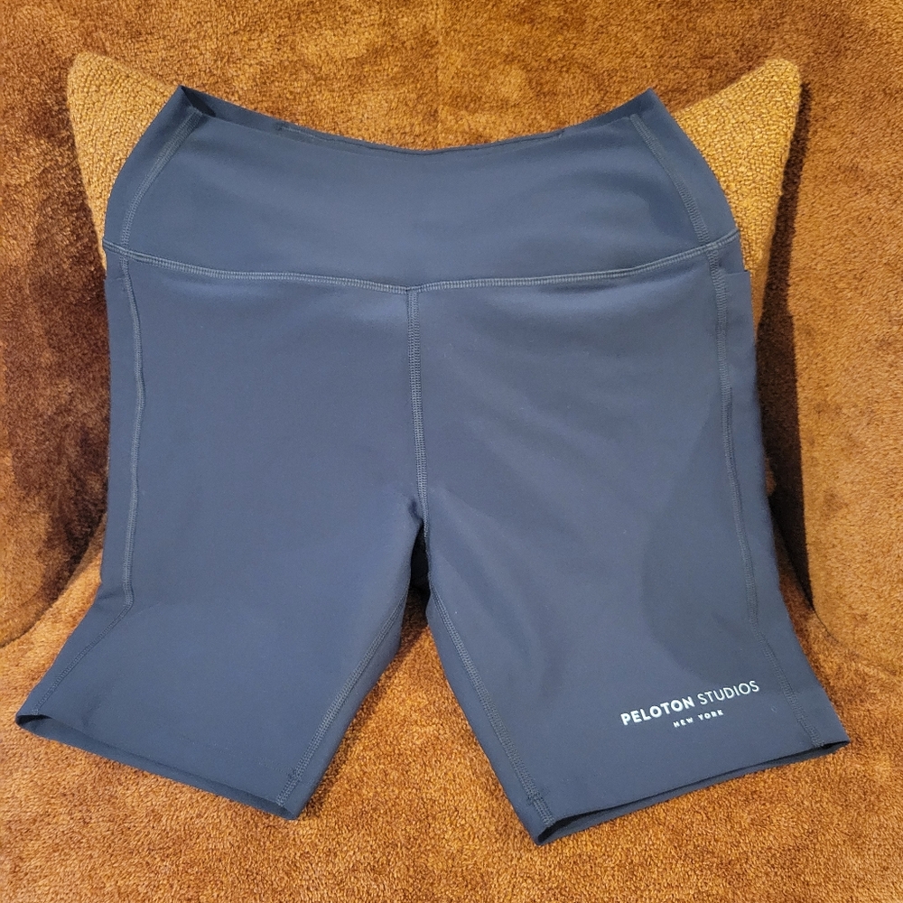 Peloton Cadent 7" Pocket Bike Shorts, Charcoal, Medium